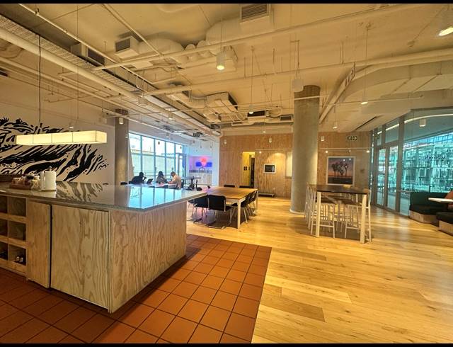 60M² SERVICED OFFICE TO LET IN ROSEBANK